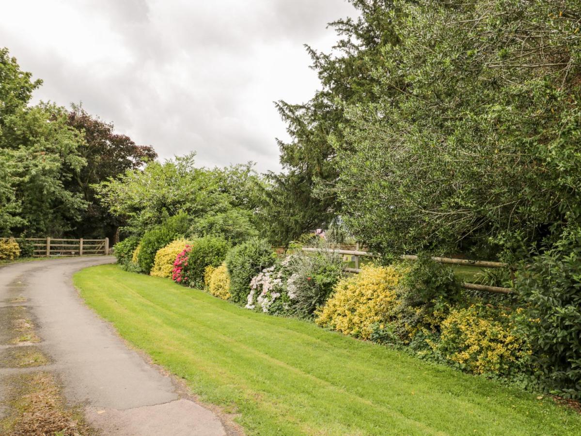 Lawn Farm Cottage グロスター エクステリア 写真